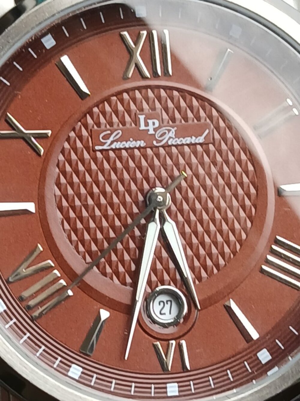 Lucien Piccard Watch with leather band brown